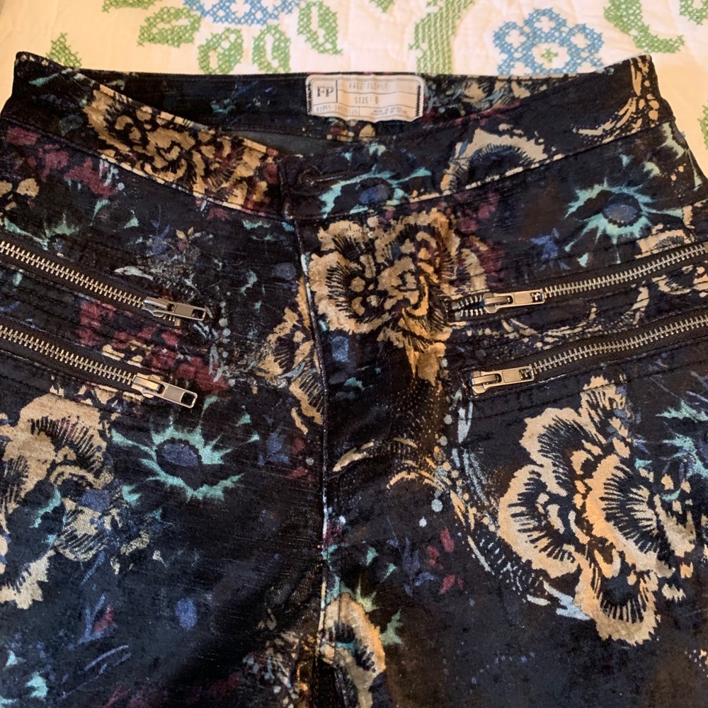 Free people high waisted velvet pants 6